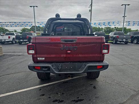 Used 2022 Jeep Gladiator Sport AWD/4WD image 5