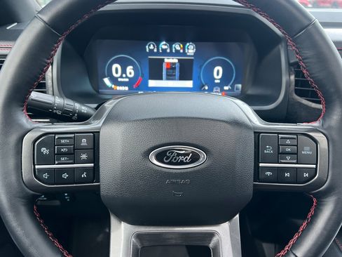 Used 2024 Ford Expedition Limited image 21