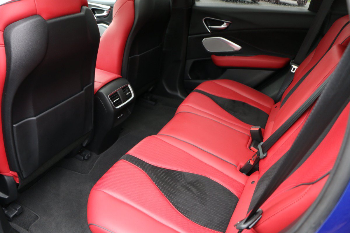 Used 2023 Acura RDX w/ Advance Package FWD image 33
