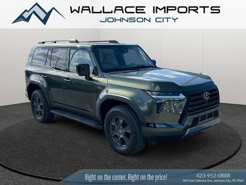 Used 2024 Lexus GX 550 AWD/4WD image 7