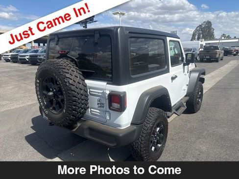 Used 2022 Jeep Wrangler Sport AWD/4WD image 6