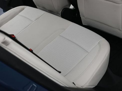 Used 2025 Buick Encore GX Preferred FWD image 34