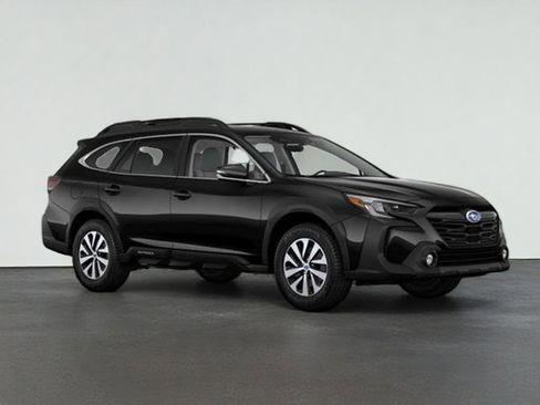 Used 2025 Subaru Outback Premium AWD/4WD image 1