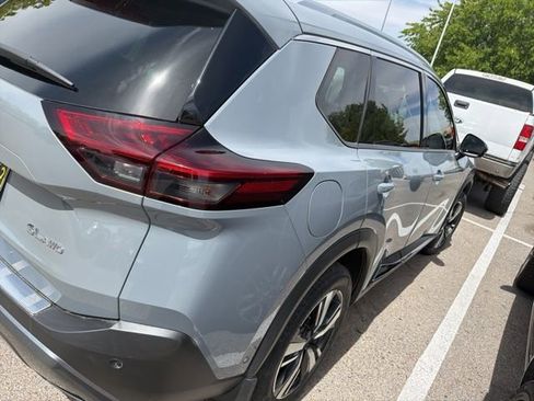 Certified 2023 Nissan Rogue SL w/ SL Premium Package AWD/4WD image 10