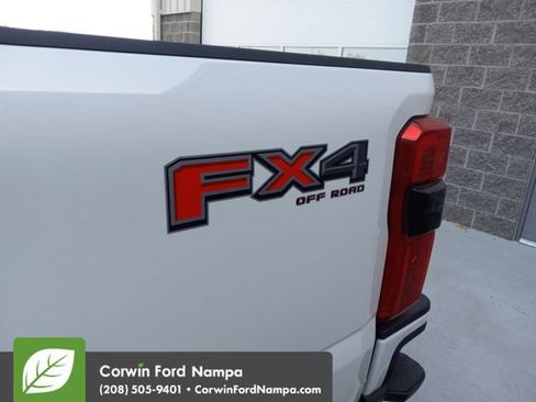 New 2025 Ford F350 Platinum image 36