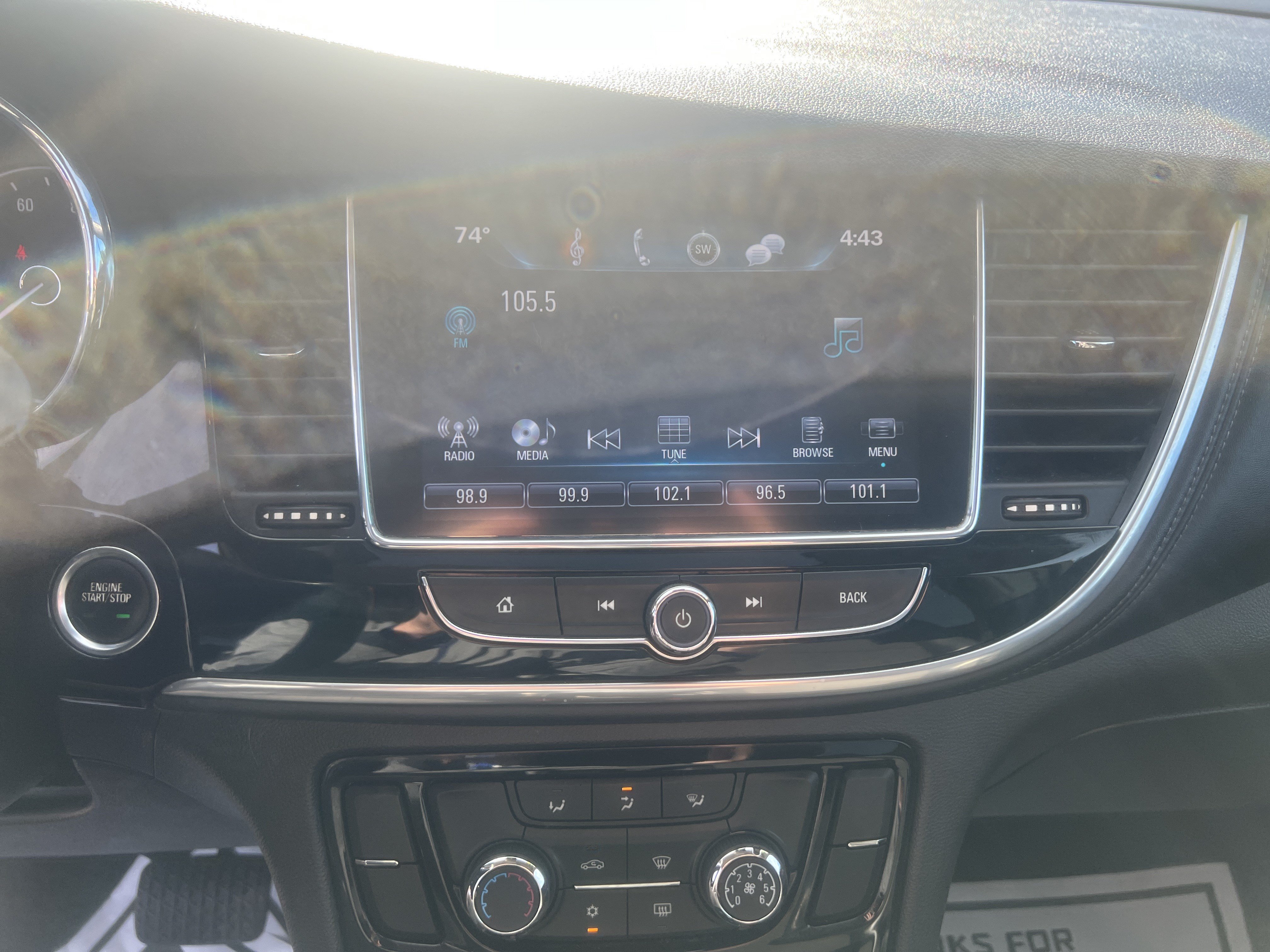 Used 2019 Buick Encore Sport Touring AWD/4WD image 25