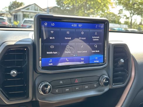 Used 2023 Ford Bronco Sport Outer Banks AWD/4WD image 21