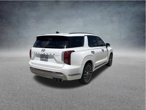 Used 2023 Hyundai Palisade Calligraphy FWD image 8