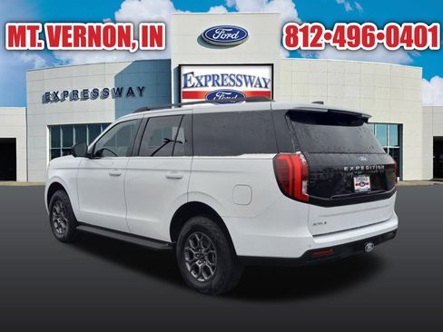 New 2025 Ford Expedition Active RWD image 8