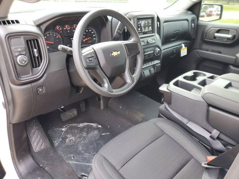 New 2026 Chevrolet Silverado 1500 Custom image 17