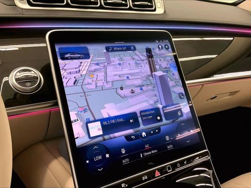 Certified 2023 Mercedes-Benz S 500 4MATIC image 23