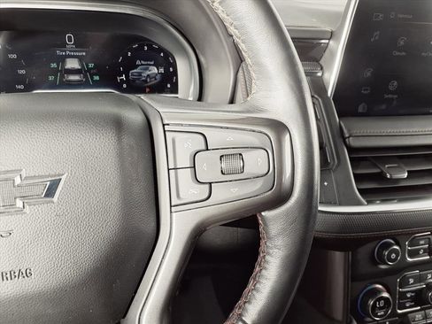 Used 2022 Chevrolet Tahoe RST w/ Luxury Package image 12