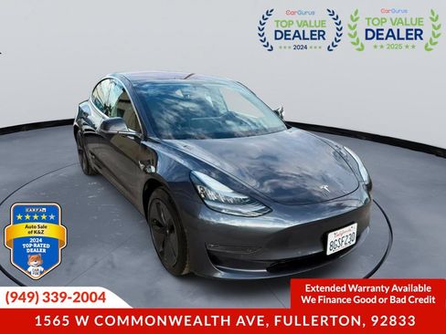 Used 2018 Tesla Model 3 Long Range RWD image 5