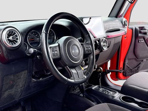 Used 2015 Jeep Wrangler Unlimited Sport w/ Quick Order Package 24S image 4