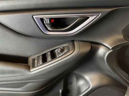 Used 2021 Subaru Forester image 19