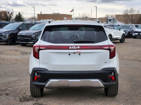 New 2026 Kia Seltos SX AWD/4WD image 11