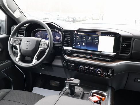 New 2026 Chevrolet Silverado 1500 RST w/ Rally Edition AWD/4WD image 27