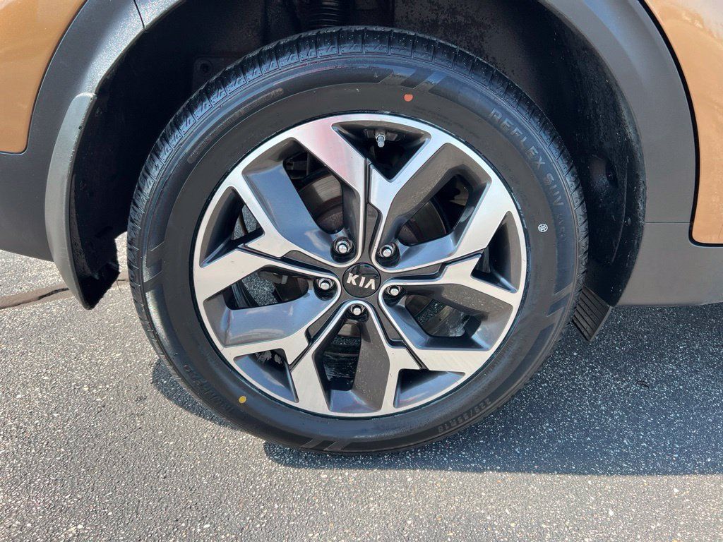 Used 2020 Kia Sportage EX AWD/4WD image 35