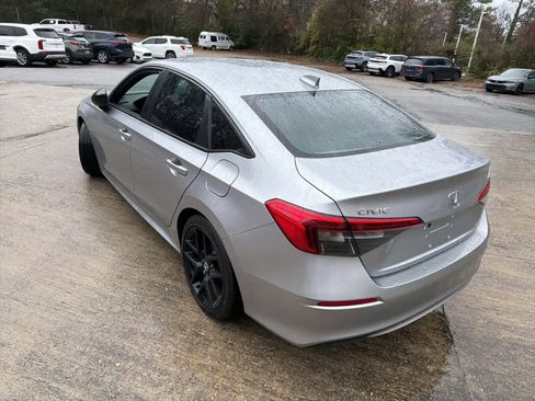 Used 2024 Honda Civic Sport image 8