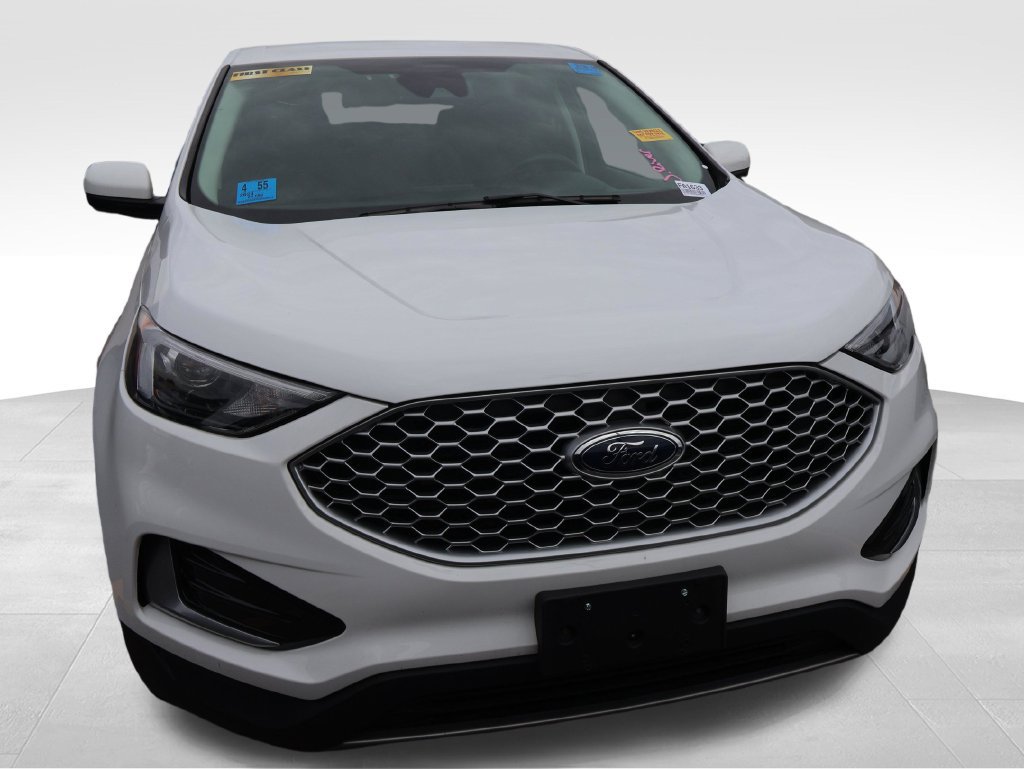 Used 2024 Ford Edge SEL AWD/4WD image 6