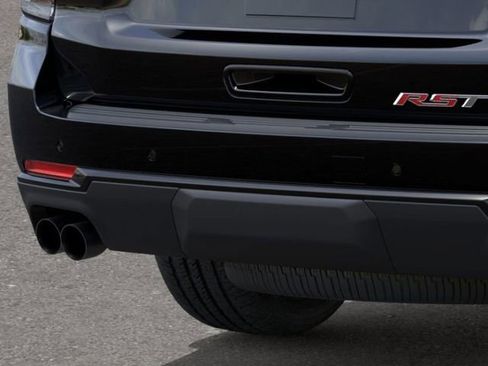 New 2026 Chevrolet Suburban RST image 14