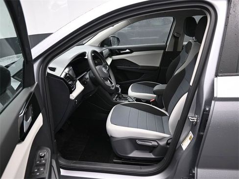 New 2026 Volkswagen Taos S image 9