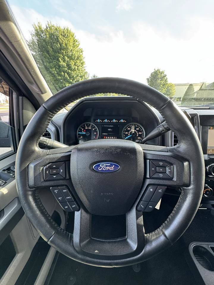 Used 2017 Ford F150 XLT w/ Equipment Group 302A Luxury AWD/4WD image 10