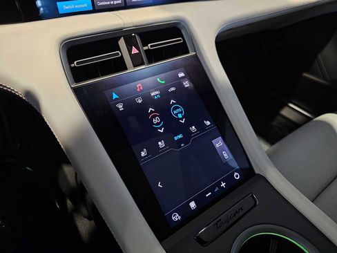 New 2025 Porsche Taycan 4S image 28
