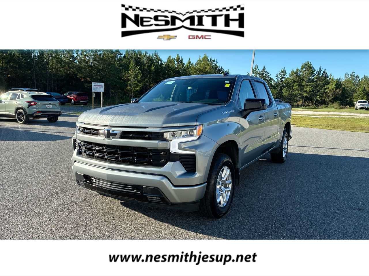 Used 2026 Chevrolet Silverado 1500 RST AWD/4WD image 1