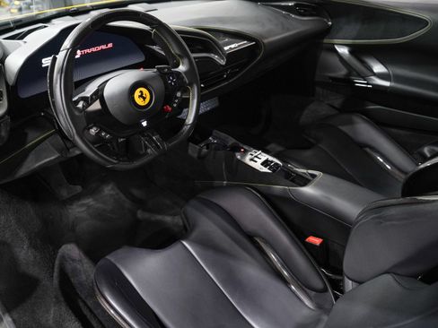 Used 2021 Ferrari SF90 Stradale AWD/4WD image 2