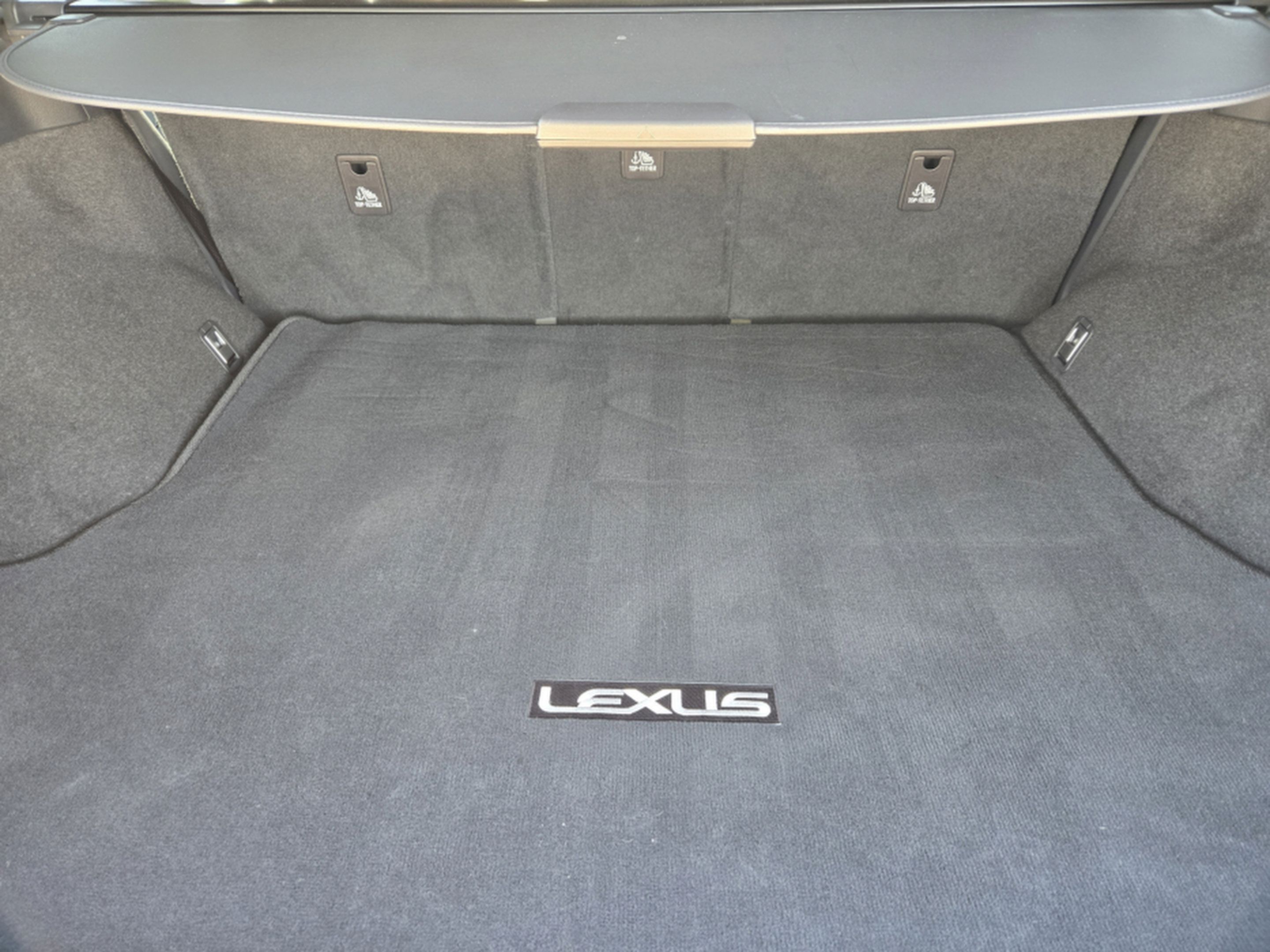 Used 2025 Lexus RX 350 Premium w/ Accessory Package (Z1) FWD image 31
