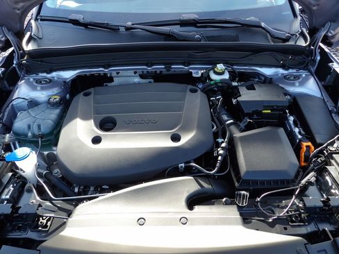 New 2026 Volvo XC40 B4 Plus FWD image 29
