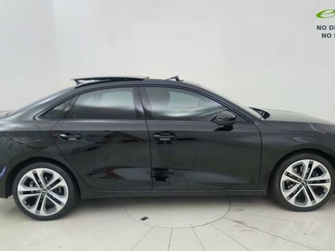 Used 2025 Audi A3 2.0T Premium Plus w/ Premium Plus Package AWD/4WD image 6