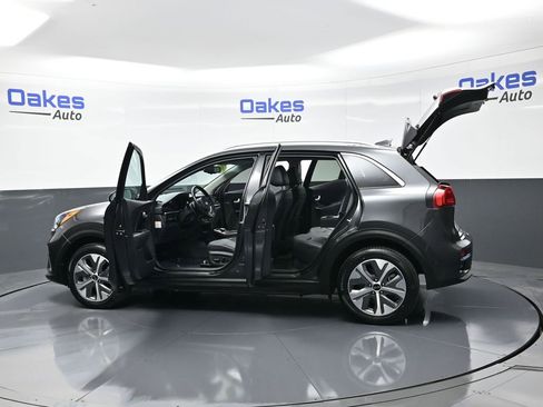 Used 2021 Kia Niro EX Premium image 55