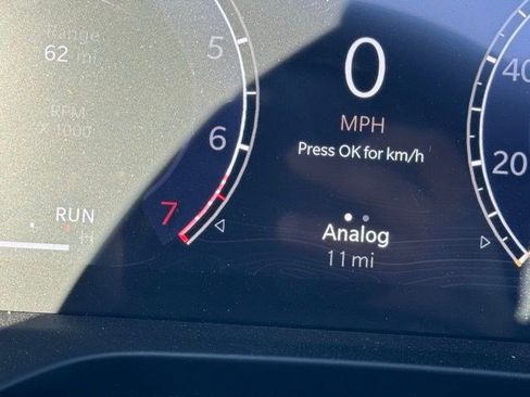 New 2026 Jeep Grand Cherokee Altitude image 11