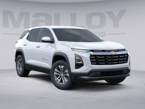 New 2026 Chevrolet Equinox LT w/ Safety and Technology Package FWD image 2