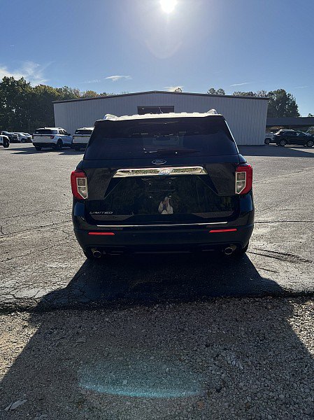 Used 2021 Ford Explorer Limited w/ Equipment Group 301A RWD image 6