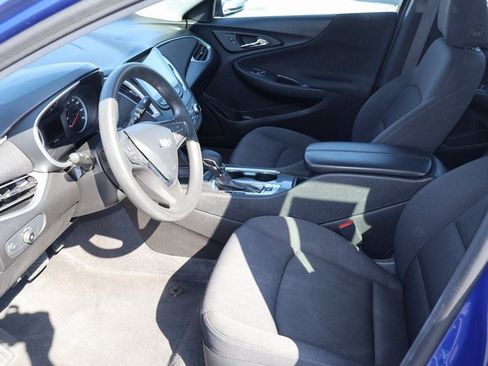 Used 2023 Chevrolet Malibu LT image 18