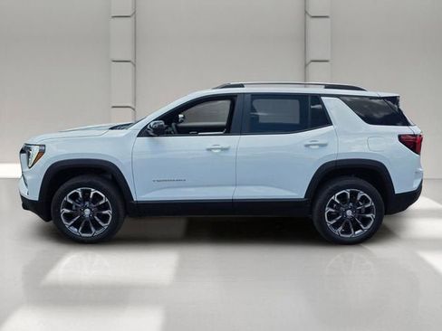 New 2026 GMC Terrain Elevation w/ Elevation Premium Package FWD image 2