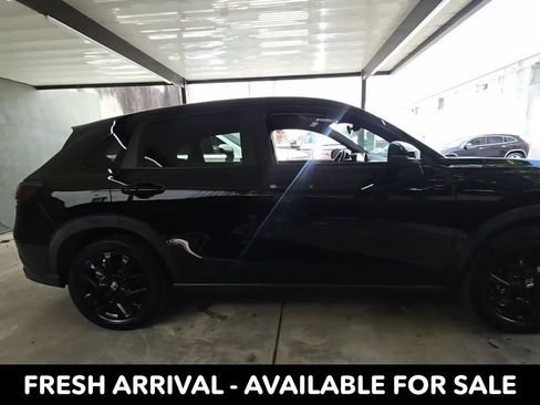 Used 2023 Honda HR-V Sport image 2