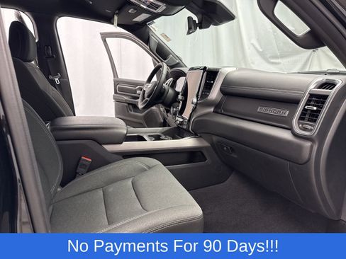 Used 2025 RAM 1500 Big Horn AWD/4WD image 31