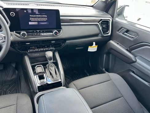 New 2026 GMC Canyon Elevation image 15