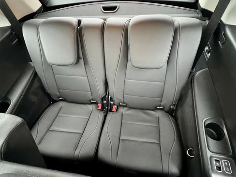 Certified 2026 Mercedes-Benz GLS 450 4MATIC image 29