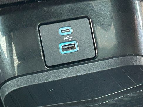 Used 2024 Ford Mustang Mach-E Premium image 29