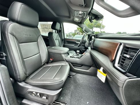 New 2026 GMC Sierra 1500 Denali w/ Technology Package image 27