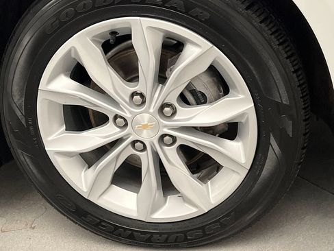 Used 2025 Chevrolet Malibu LT FWD image 71