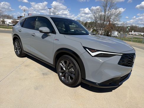 Used 2025 Acura ADX A-Spec image 2