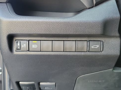 Used 2024 Toyota RAV4 XLE w/ Convenience Package FWD image 32