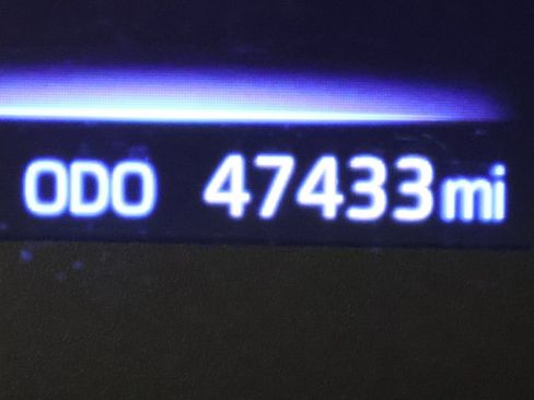 Certified 2024 Toyota Corolla LE image 25