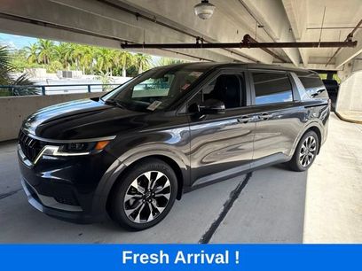 Used 2023 Kia Carnival EX w/ Paint Protection Package